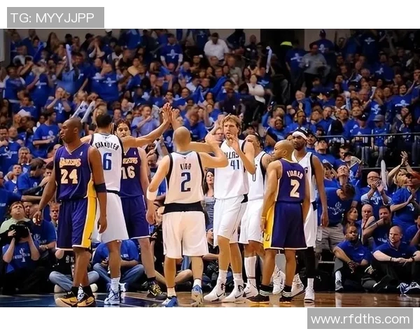 05赛季湖人对小牛的经典对决回顾与精彩瞬间分析