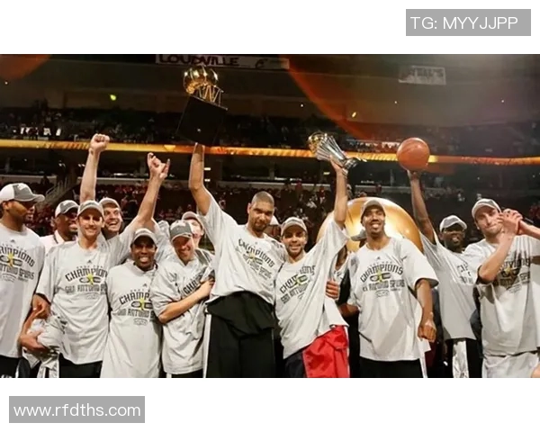 03年马刺与篮网总决赛的经典对决与篮球传奇的诞生