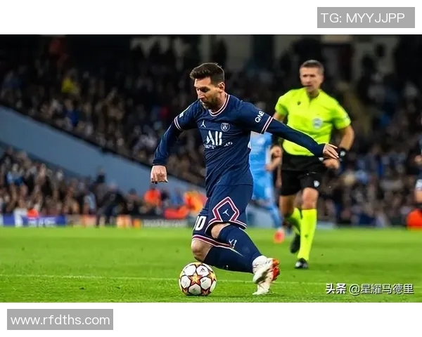 克雷泰伊与朗斯的精彩对决揭示法甲新赛季的竞争格局与球队实力分析 克雷泰伊与朗斯的精彩对决揭示法甲新赛季的竞争格局与球队实力分析