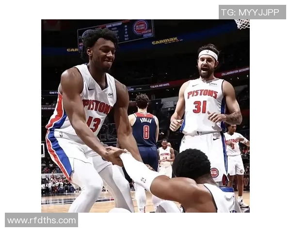 凯尔特人迎战华盛顿奇才激烈对决引发球迷热议与期待