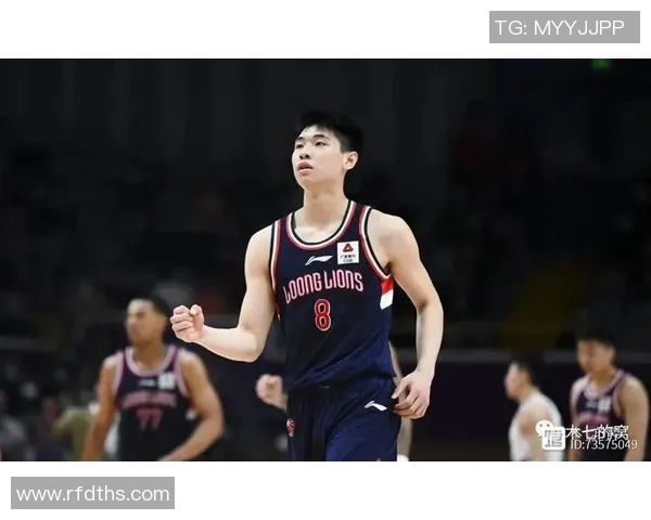 原帅：从青涩少年到篮球场上的璀璨明星，追寻梦想的奋斗历程与心路历程