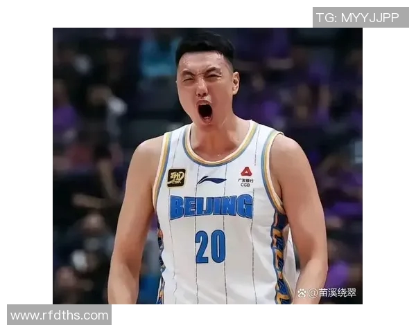 翟晓川：从篮球场上的拼搏者到生活中的追梦人，展现多元魅力与坚持精神