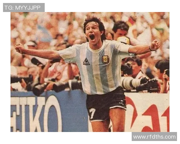 罗德里戈的崛起:从青涩少年到足球场上的璀璨明星之路 罗德里戈的崛起:从青涩少年到足球场上的璀璨明星之路