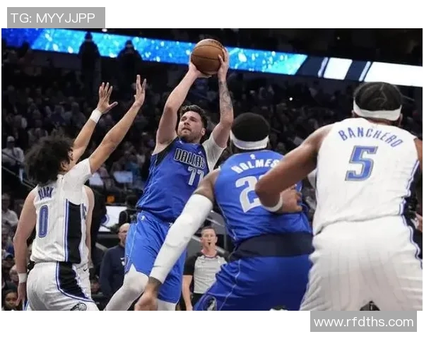 魔术与独行侠精彩对决回放全程回顾与赛后分析