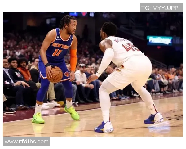 骑士与尼克斯激战四月十日精彩回顾与赛后分析