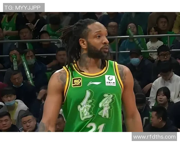 全运会男篮激战重庆对阵辽宁争夺荣耀之战精彩回顾与分析 全运会男篮激战重庆对阵辽宁争夺荣耀之战精彩回顾与分析