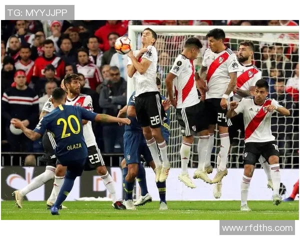 巴拉纳与帕梅拉斯激战正酣谁能在这场对决中笑到最后