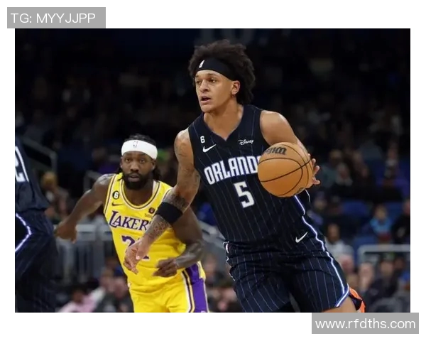 活塞与魔术对决分析十二月三十一日比赛前瞻与策略探讨