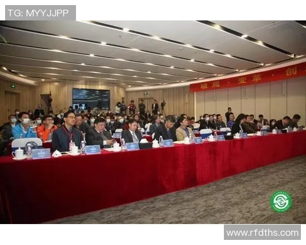 成都篮球队团队协作新模式探讨与热议引发的变革之路MBA