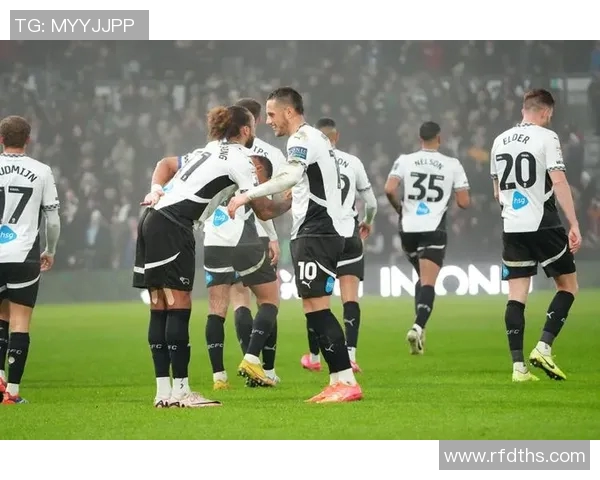 诺丁汉森林与西布罗姆维奇激战在即谁能在英冠赛场上笑到最后 诺丁汉森林与西布罗姆维奇激战在即谁能在英冠赛场上笑到最后