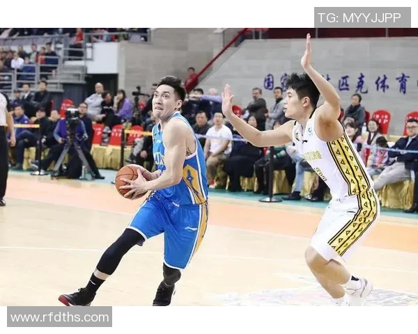 赵泰隆:从篮球新星到职业生涯的转折点与未来展望 赵泰隆:从篮球新星到职业生涯的转折点与未来展望