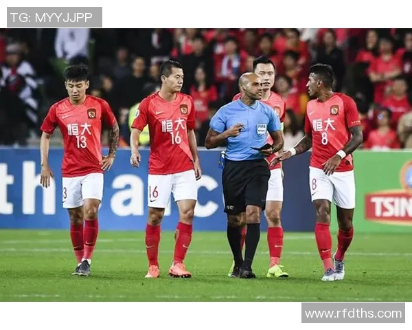 鲁能与恒大亚冠对决回顾:激情碰撞与荣耀之战的精彩瞬间 鲁能与恒大亚冠对决回顾:激情碰撞与荣耀之战的精彩瞬间